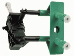 minsgi utngyrtott Ford Focus, Transit Connect kuplung fels henger